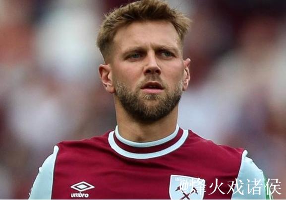 AC米兰有意在冬季转会期租借西汉姆前锋菲尔克鲁格 AC米兰有意在冬季转会期租借西汉姆前锋菲尔克鲁格